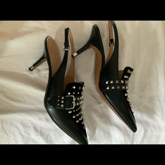 Outfit - Picture 4 of 6